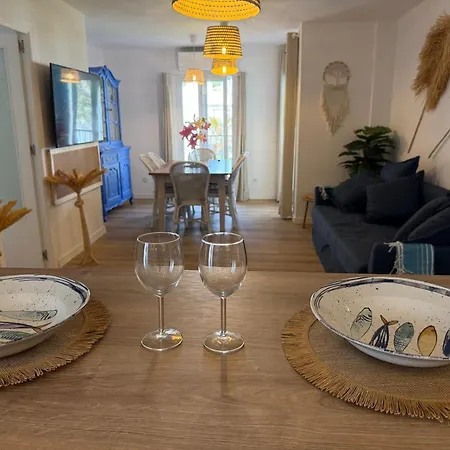 Casa Familiar Con Piscina Elviria