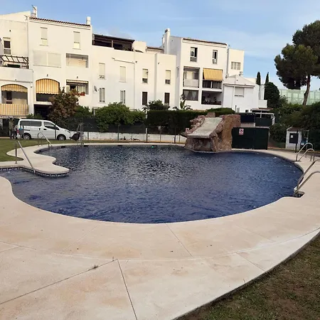 Apartamento Casa Familiar Con Piscina Elviria *